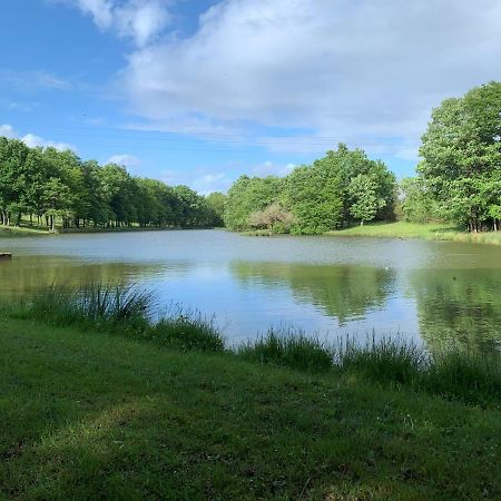 Camping Les Petites Minaudieres Hotel Saint-Sauveur  Eksteriør billede